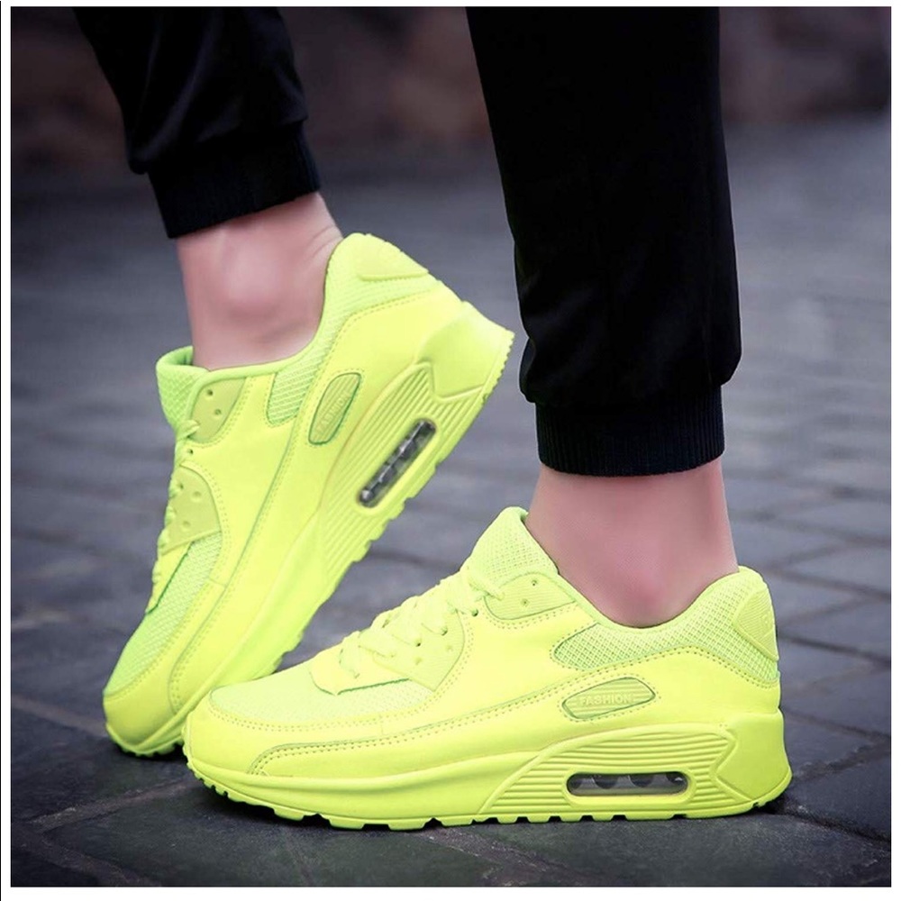 Women’s gymshoes